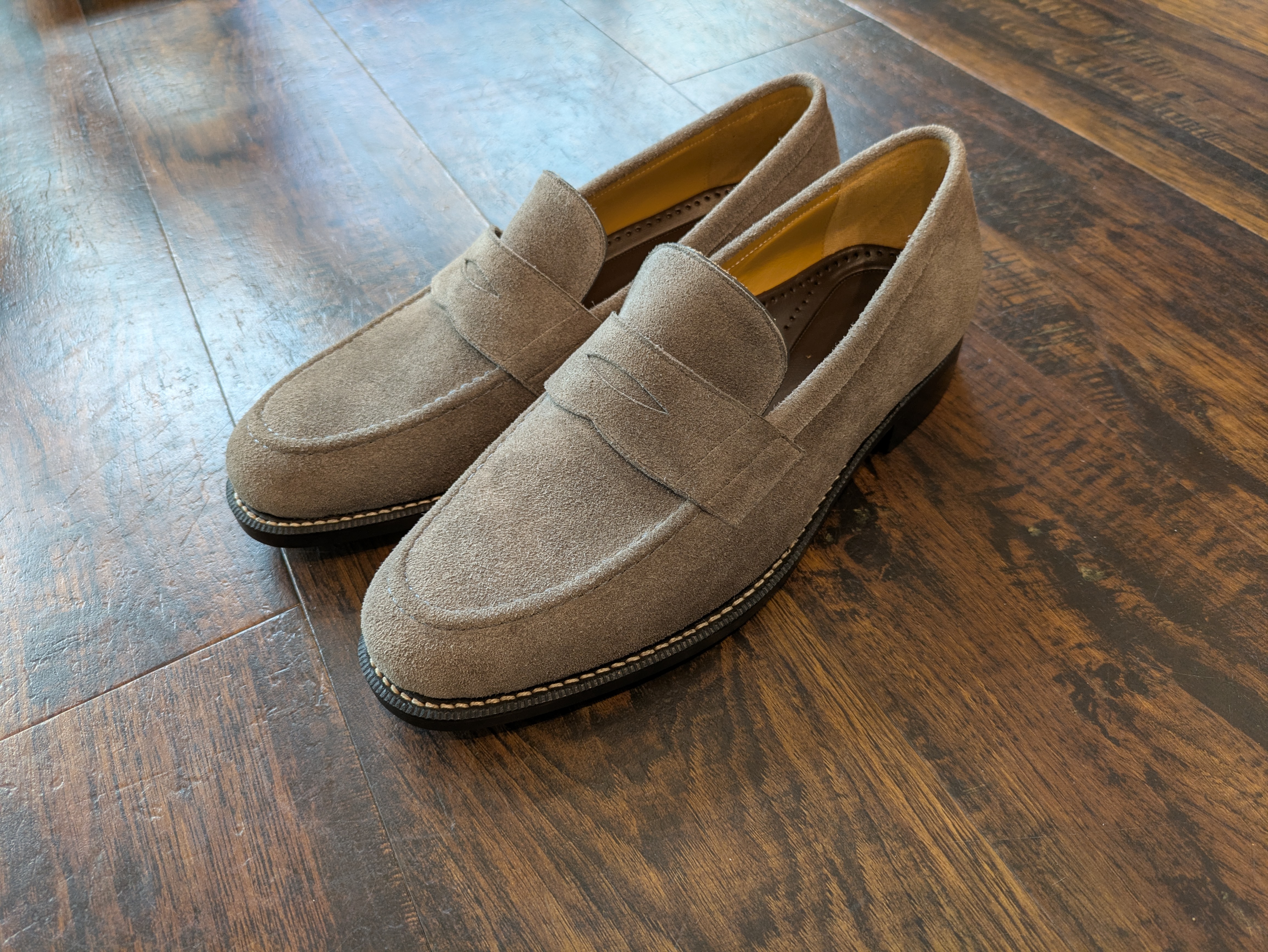 【40％OFFセール】ハンドソーンウェルテッド製法革靴 | PLUM HOUSE